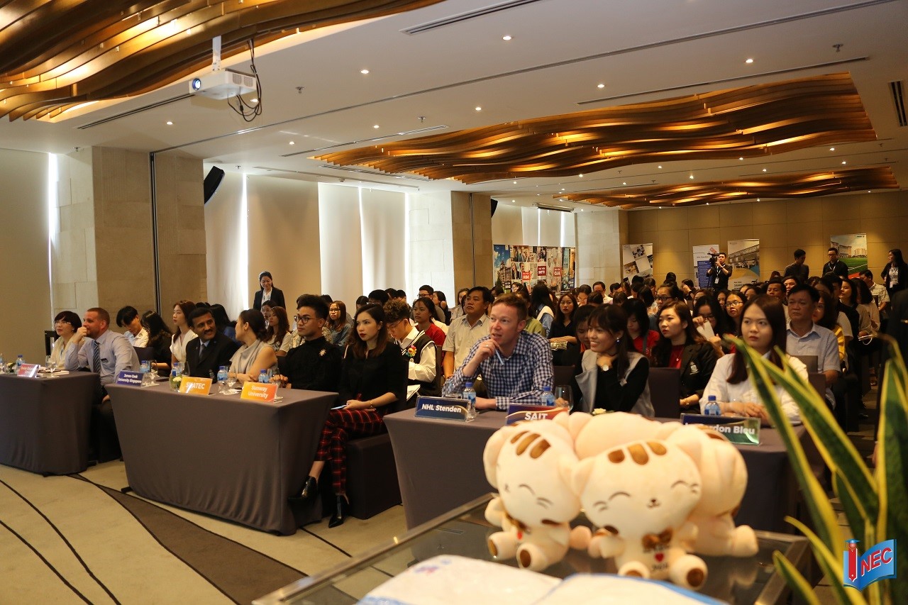 Hội thảo du học tại Kiên Giang: Cập nhật học phí, học bổng các nước năm 2020